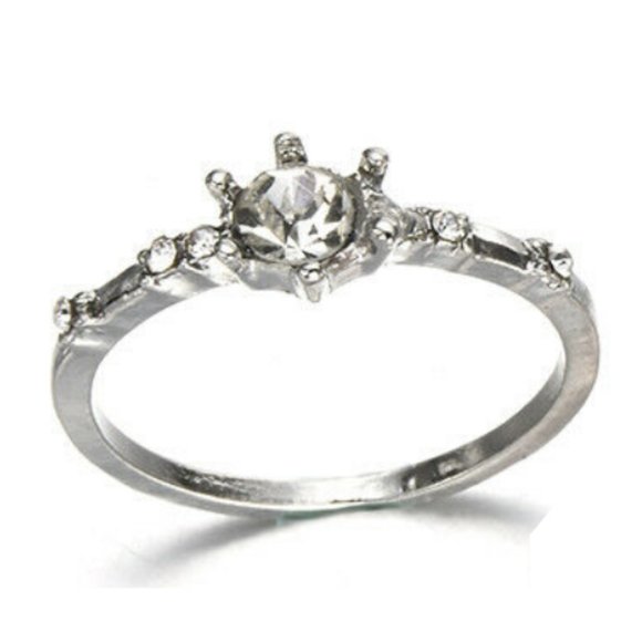 NWOT Beautiful Silver CZ Rhinestone Ring, sz 6 - Picture 6 of 14